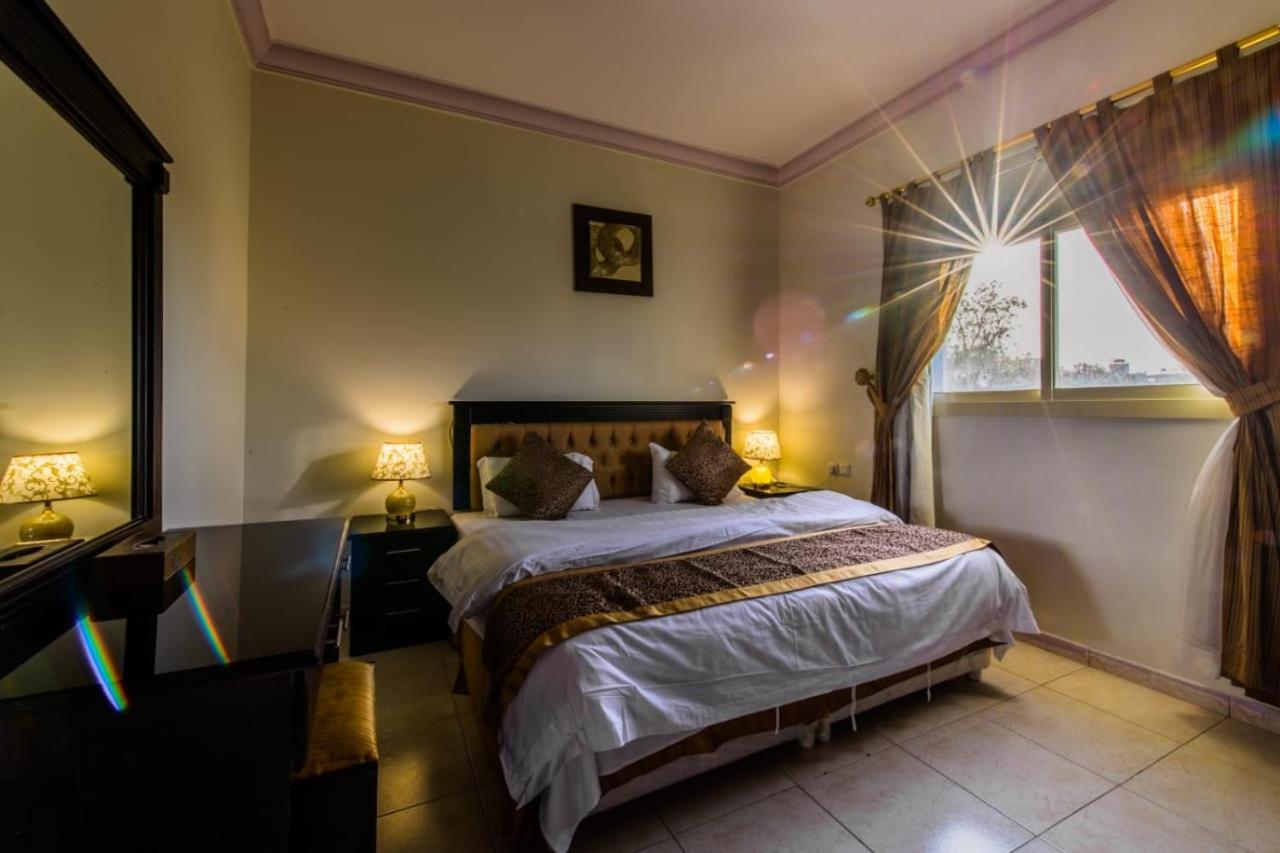 Al Rahaba Palace Furnished Units Hawaya Buitenkant foto